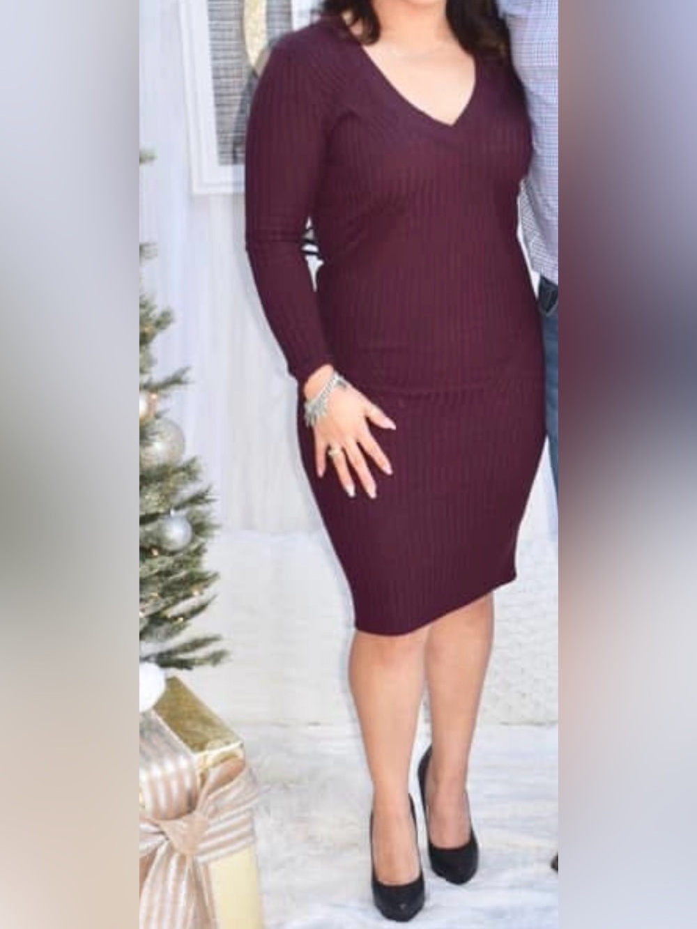 Timing Ribbed V‑Neck Long Sleeve Bodycon Dress in Plum